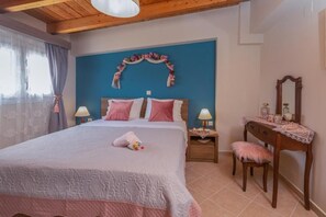 1 bedroom, premium bedding, individually decorated - Nefeli Seaview Apartment  (Kefalonia)