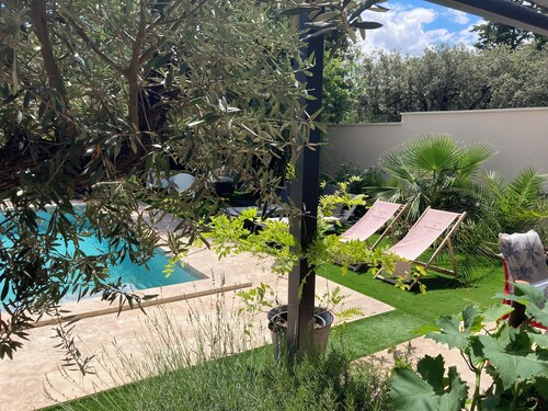 Villa Les Romarins Luxury villa with swimming pool 