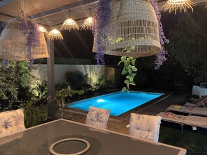 Pool - Villa Les Romarins Luxury villa with swimming pool  (Saint-Didier)