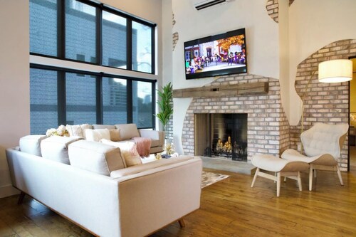 Modern Midcentury Bohemian Style gem-uptown