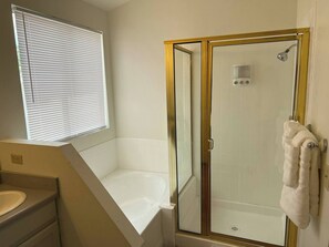 Hair dryer, towels - Extended Stay 3 or 4  Beds Cozy Smart Home Living (Las Vegas)