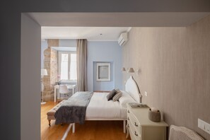 Iron/ironing board, WiFi, bed sheets - Nosdom Properties - The Termini Apartment (Roma)