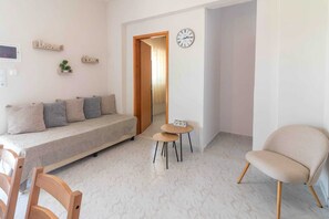 Smart TV - Beachside Apartment-2 (Afandou)