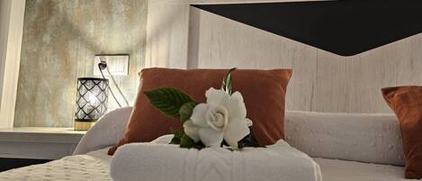 3 chambres, fer et planche à repasser, Wi-Fi gratuit, draps fournis