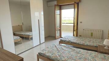 2 Schlafzimmer, Bügeleisen/Bügelbrett, kostenloses WLAN, Bettwäsche