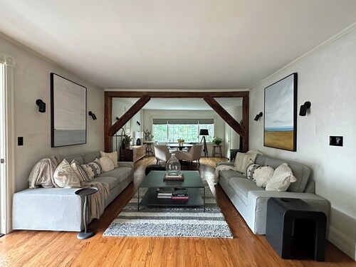 Private Unit in shared 1830 Farmhouse