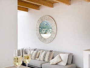 Smart-TV og stereoanlegg