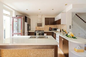 Fridge, microwave, oven, dishwasher