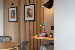 Dining - Boase Avenue (No 69) | St Andrews (St Andrews)