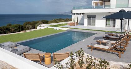 Nouvelle villa sea view