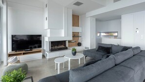 Unclassified image, 3 of 34, button - Nouvelle villa sea view  (IERAPETRA)
