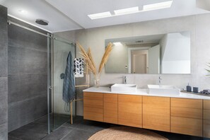 Hair dryer, towels, soap, shampoo