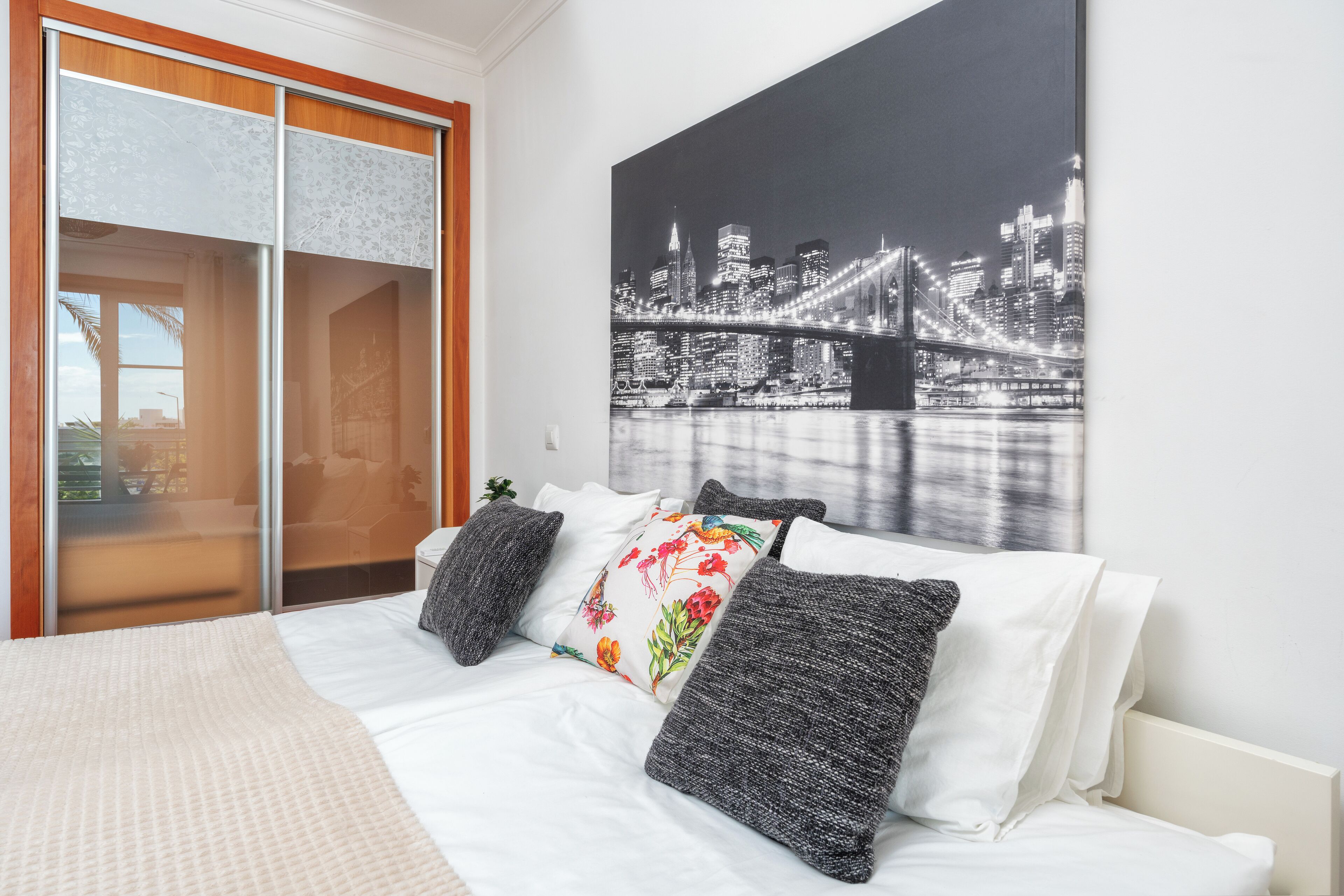 1 chambre, fer et planche à repasser, lit parapluie, Wi-Fi gratuit