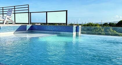 Charming 1-bedroom hotel with WiFi and AC in vibrant Kingston