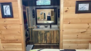 2 slaapkamers, een strijkplank/strijkijzer, wifi, beddengoed