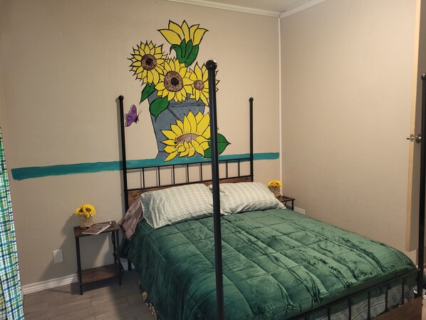 1 bedroom, WiFi, bed sheets