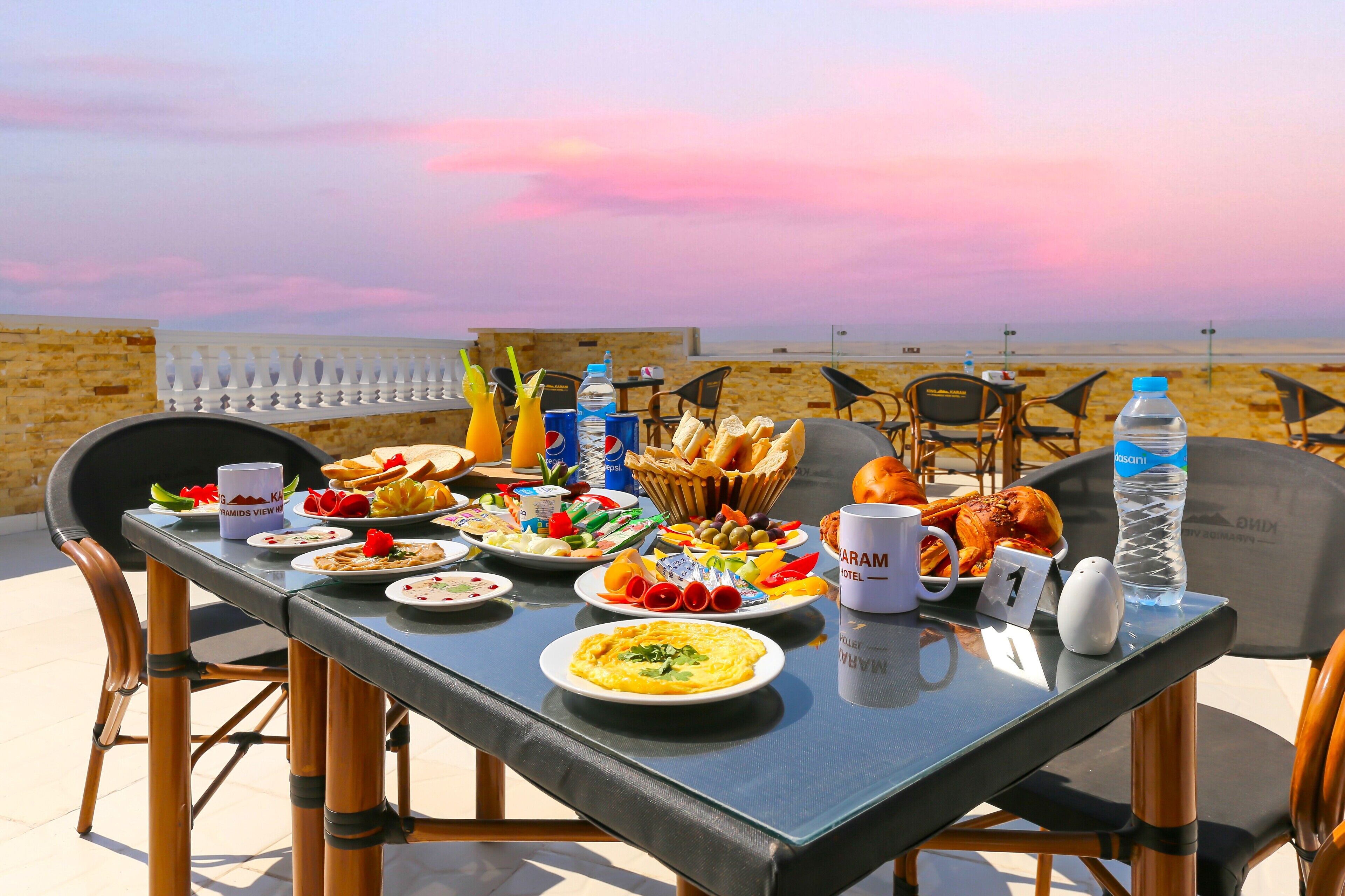 Free daily continental breakfast