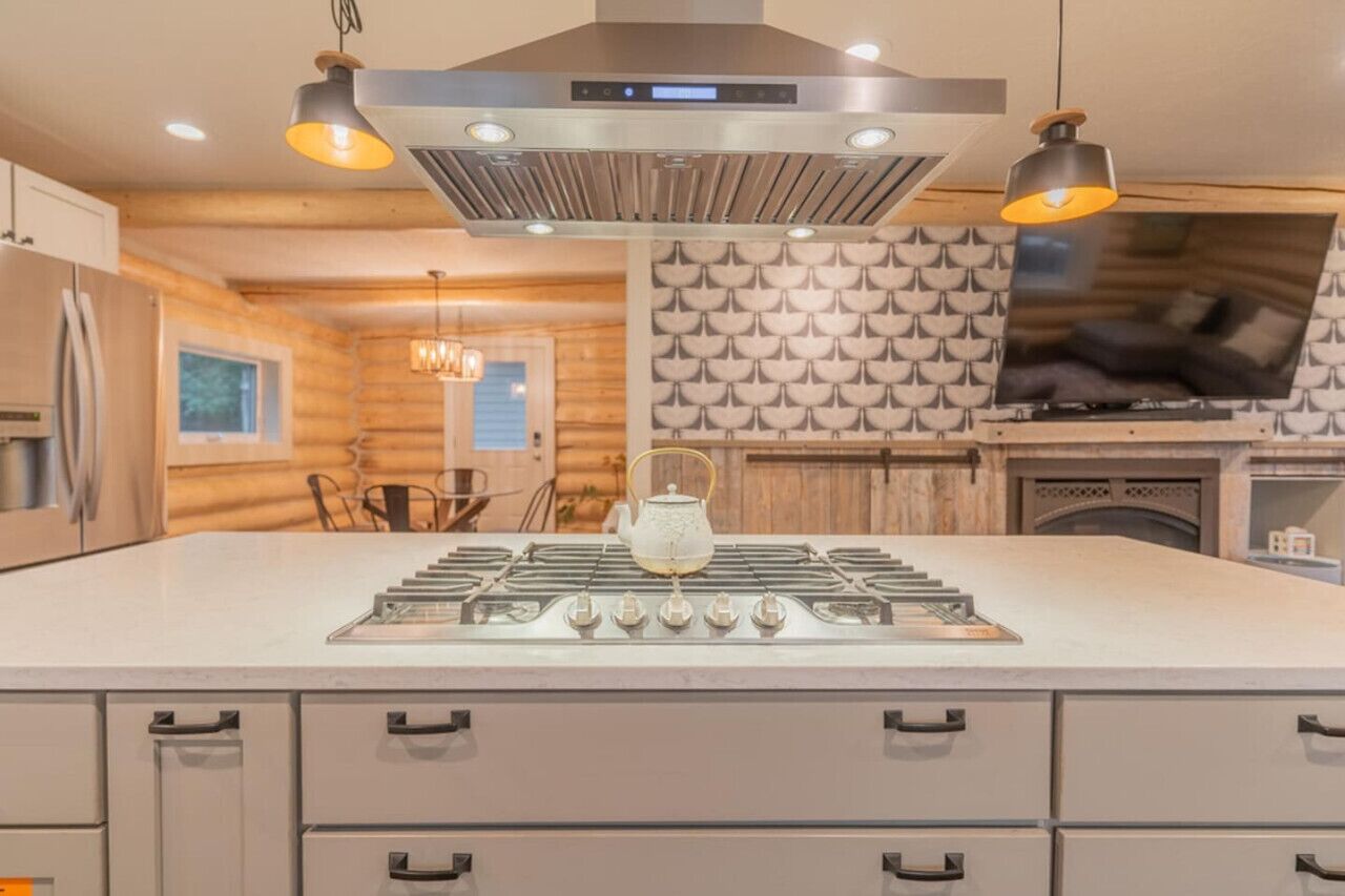 冰箱、微波炉、烤箱、炉灶