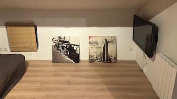 1 Schlafzimmer, Schreibtisch, kostenloses WLAN, Bettwäsche