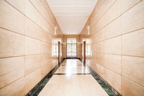 Interior - Mirabilia Suites Colosseum - Luna (Roma)