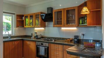 Standard-Apartment, Meerblick | Eigene KĂŒche