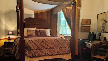 Blackout curtains, iron/ironing board, free WiFi