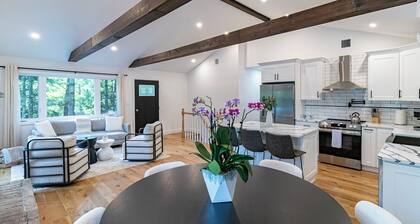 Charming Modern home in Westhampton