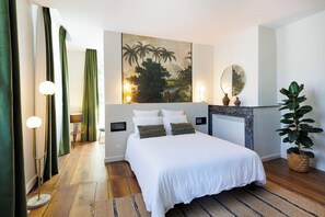 Luxury Double Room | Free WiFi