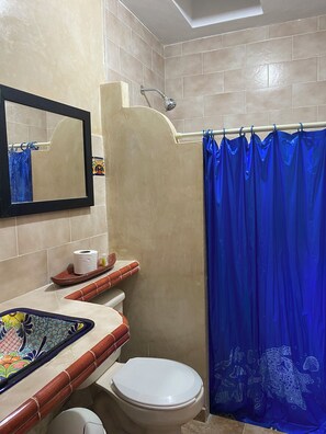 Shower, hair dryer, towels, soap - Casa Blue Wave (Chelem)