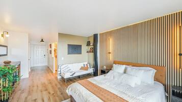 Cortinas blackout, tabla de planchar con plancha y wifi gratis