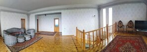 Living area - Airport to Echmiadzin Guest House (Parakar)