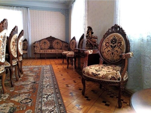 Airport to Echmiadzin Guest House