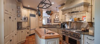 Classic Central Memphis Home with Pool