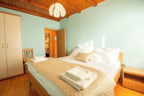 3 sovrum, strykjärn/strykbräda, wi-fi och sängkläder