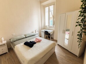 1 Schlafzimmer, Schreibtisch, Bügeleisen/Bügelbrett, WLAN