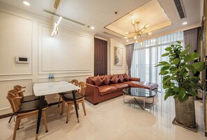 Living area - Cityhome Apartment Vinhomes Central Park (Ho Chi Minh City)