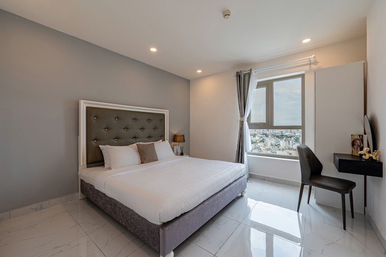 2 bedrooms, soundproofing, iron/ironing board, free WiFi