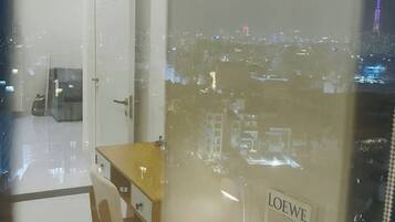 Căn hộ Tiêu chuẩn, ban công, quang cảnh thành phố | 2 phòng ngủ, phòng cách âm, bàn ủi/dụng cụ ủi quần áo