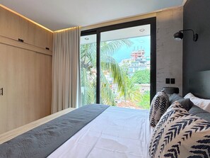 1 chambre, coffres-forts dans les chambres, bureau