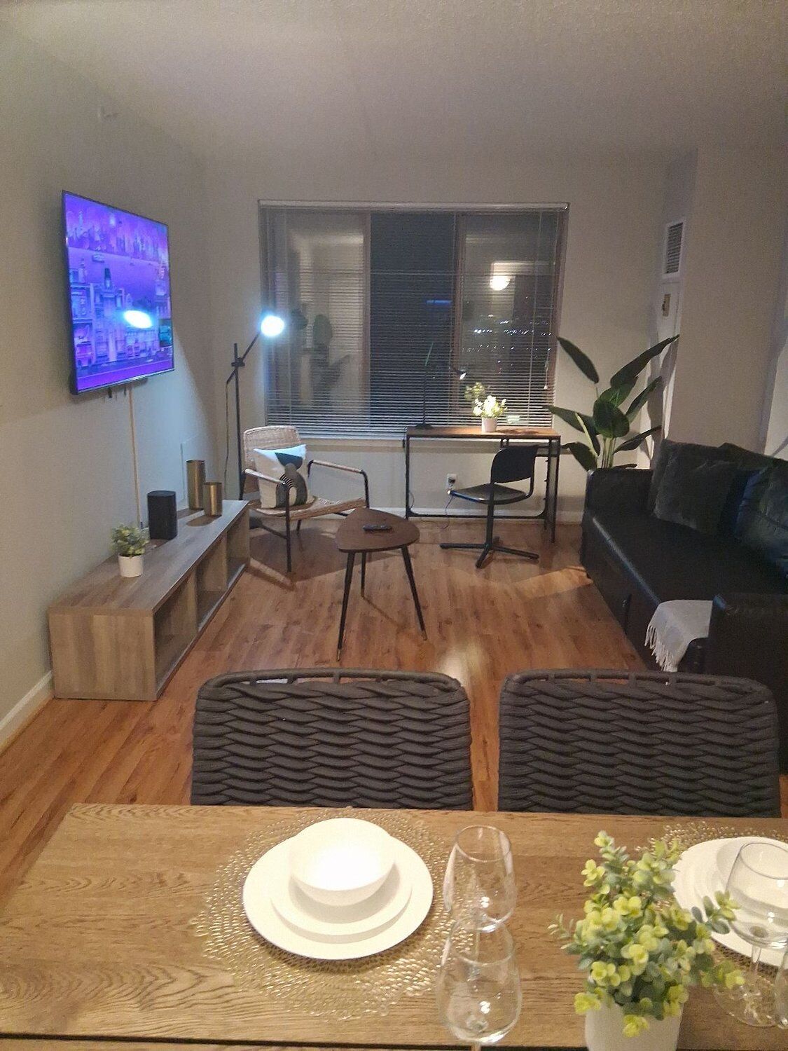 Apartment, 2 Bedrooms, City View | Living area | 50-inch plasma TV with cable channels