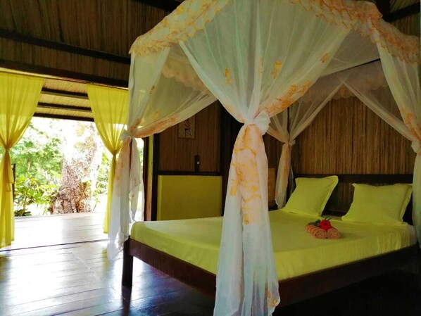 1 bedroom, WiFi, bed sheets