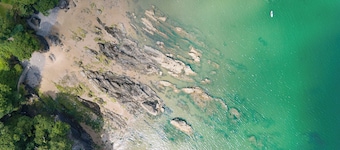 16 Captains Walk - Close to Village and Beach