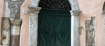 Apartment in the Borgo