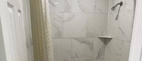 Double Room, 2 Single Beds, Smoking | Bathroom | Towels, soap, shampoo, toilet paper