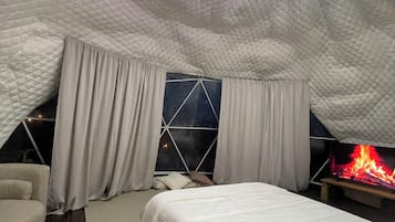 1 室のベッドルーム、WiFi (無料)、ベッドシーツ