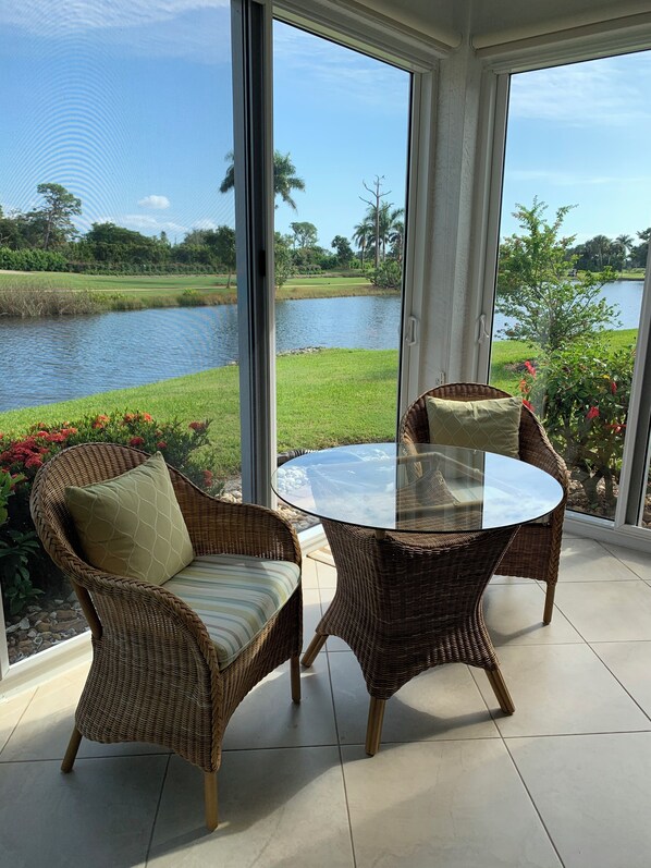Dining - Windstar on Naples Bay 2 bedroom + den condo with water and golf course view. (Naples)
