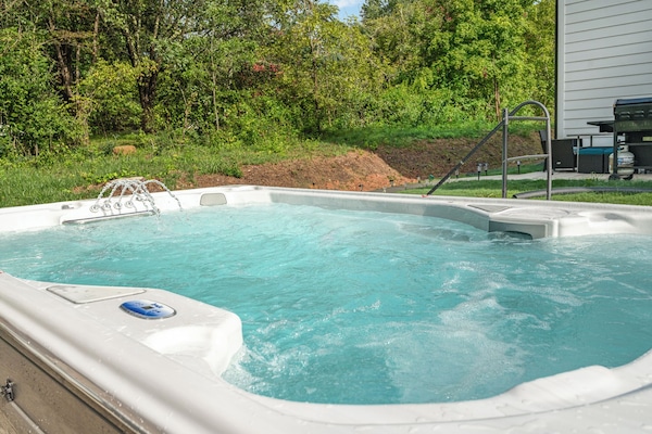 Bañera de hidromasaje exterior