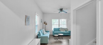 Quiet Family Home - Downtown, Pet Friendly, 4 Beds