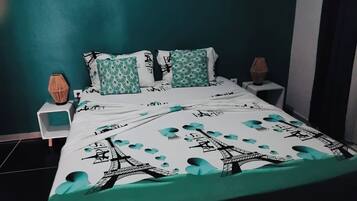 1 chambre, fer et planche Ă repasser, Wi-Fi, draps fournis