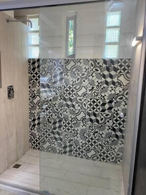 Grand Apartment, Non Smoking | 1 bedroom, iron/ironing board, free WiFi, bed sheets